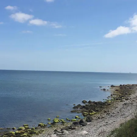 Holiday home Scenic House On East Funen, 200m From The Belt Frorup