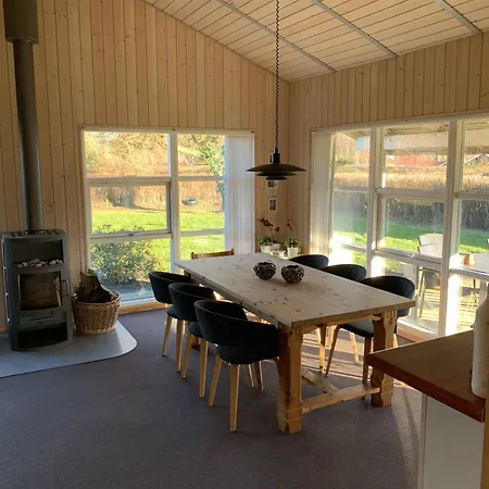 Scenic House On East Funen 200m From The Belt Holiday home *